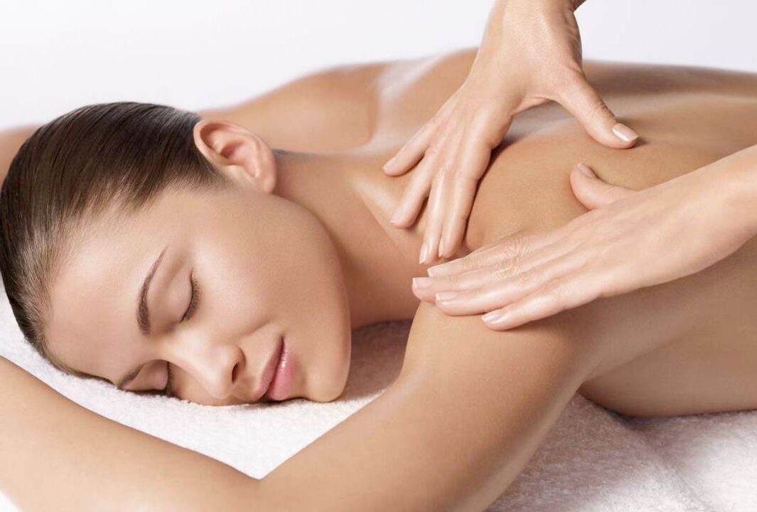 Com a ajuda de sessões de massagem você pode se livrar dos sintomas da osteocondrose cervical - dores e tonturas